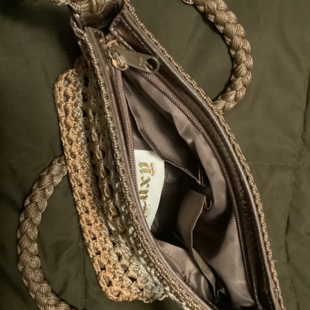Purse - Picture 9 of 9